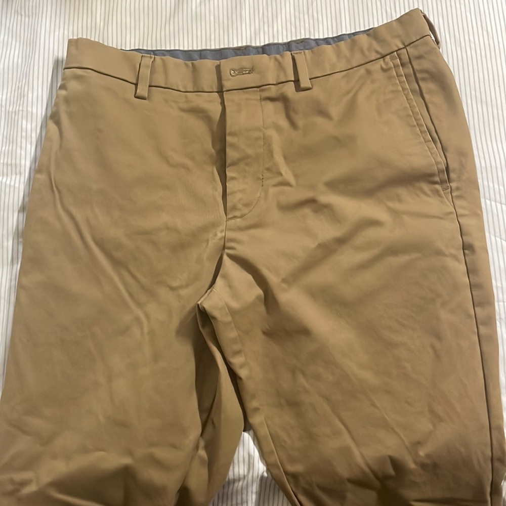 Old navy khaki pants